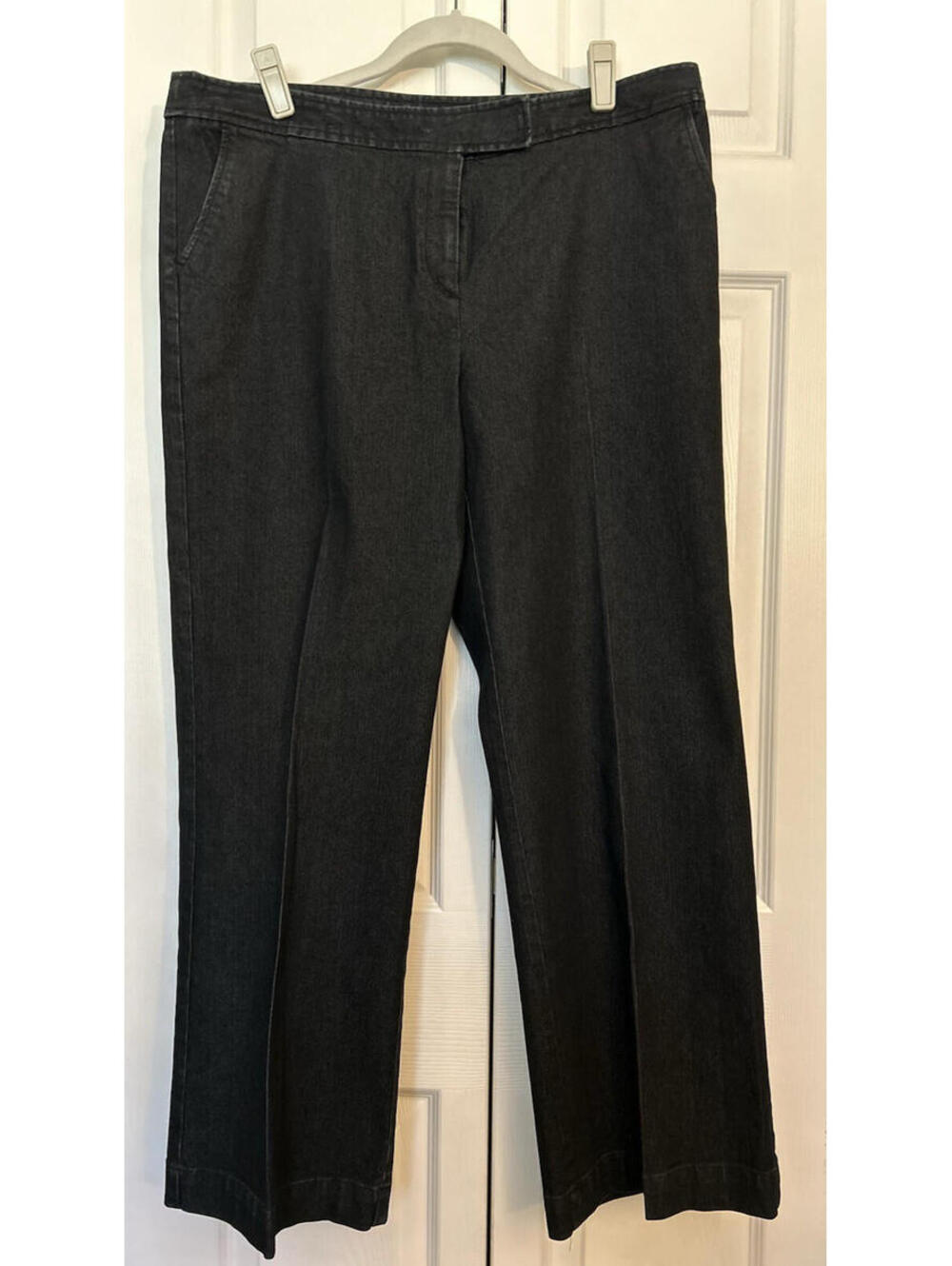ATTENTION Women's Flare/Wide  Leg Dark Blue Jean   Size 14  NWOT